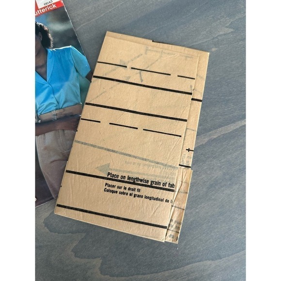 Butterick See and Sew Vintage Uncut Misses Blouse Size 10 Pattern No 6643 - Picture 7 of 7